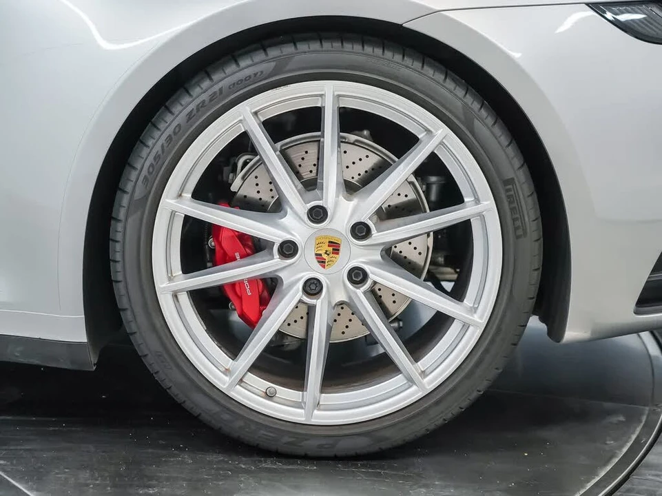 2024 Porsche 992 Carrera S - Image 14 of 30