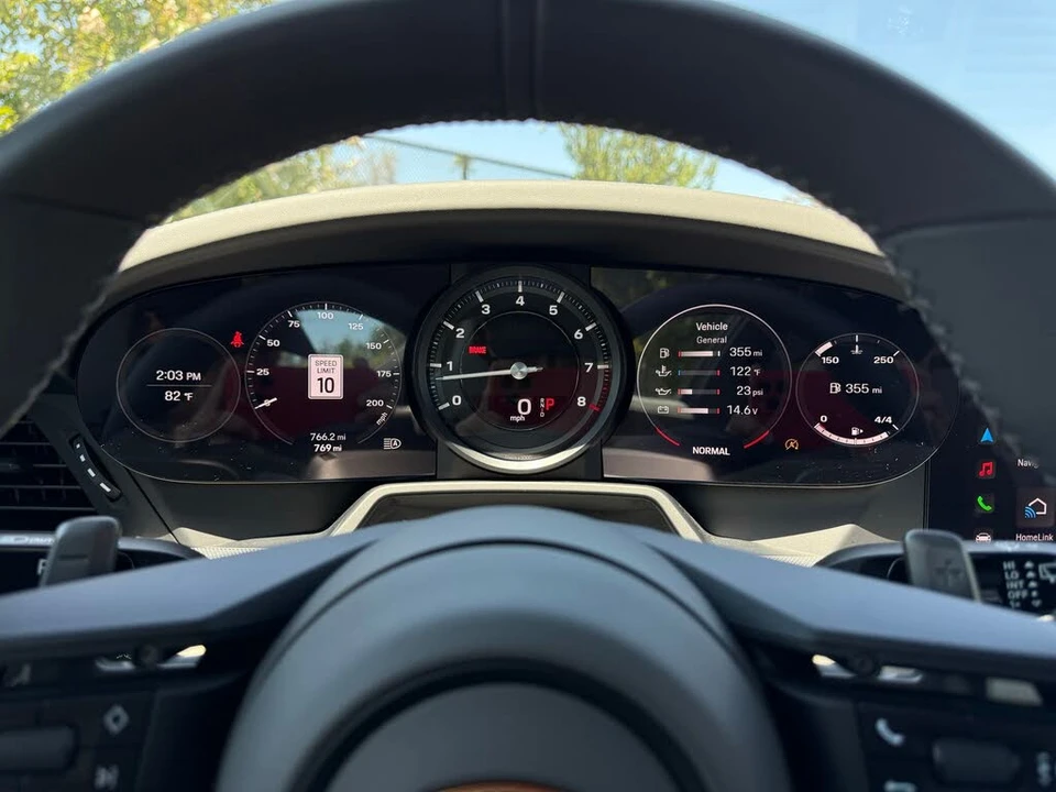 2024 Porsche 992 Carrera S - Image 21 of 31