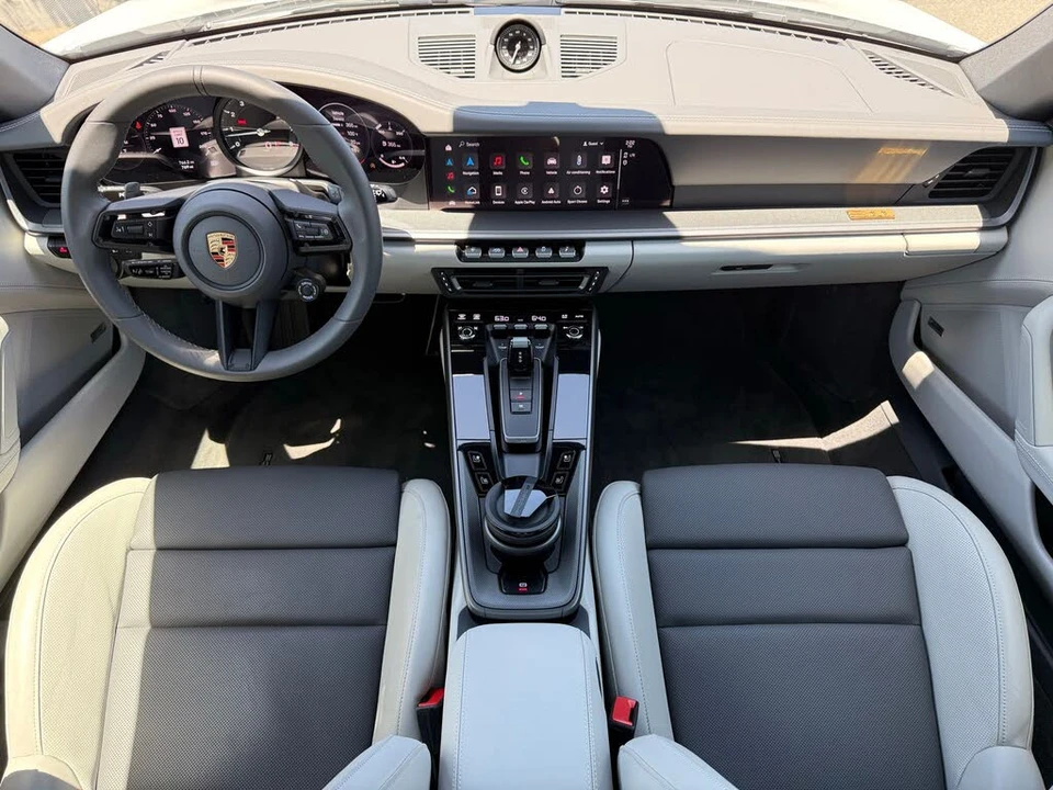 2024 Porsche 992 Carrera S - Image 18 of 31