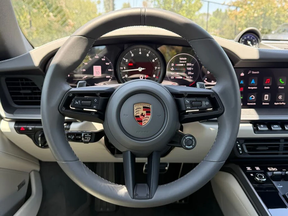 2024 Porsche 992 Carrera S - Image 20 of 31
