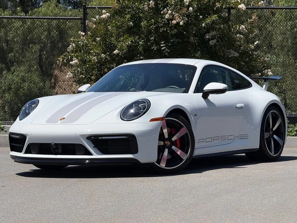 2024 Porsche 992 Carrera S - Image 2 of 31