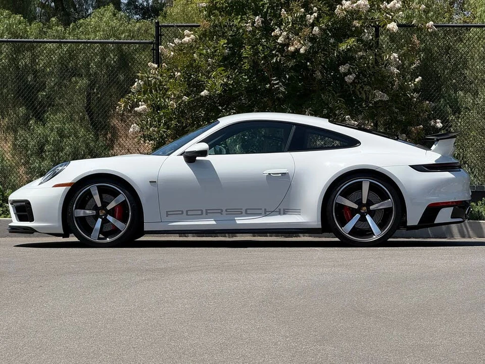 2024 Porsche 992 Carrera S - Image 3 of 31