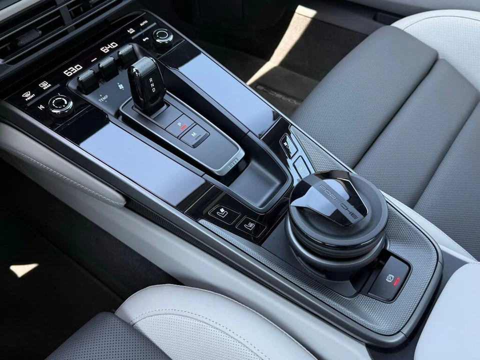 2024 Porsche 992 Carrera S - Image 29 of 31