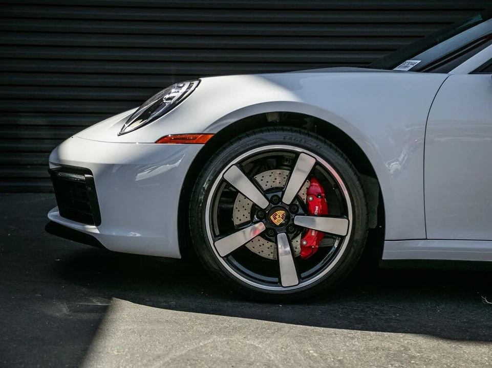 2024 Porsche 992 Carrera S - Image 21 of 28