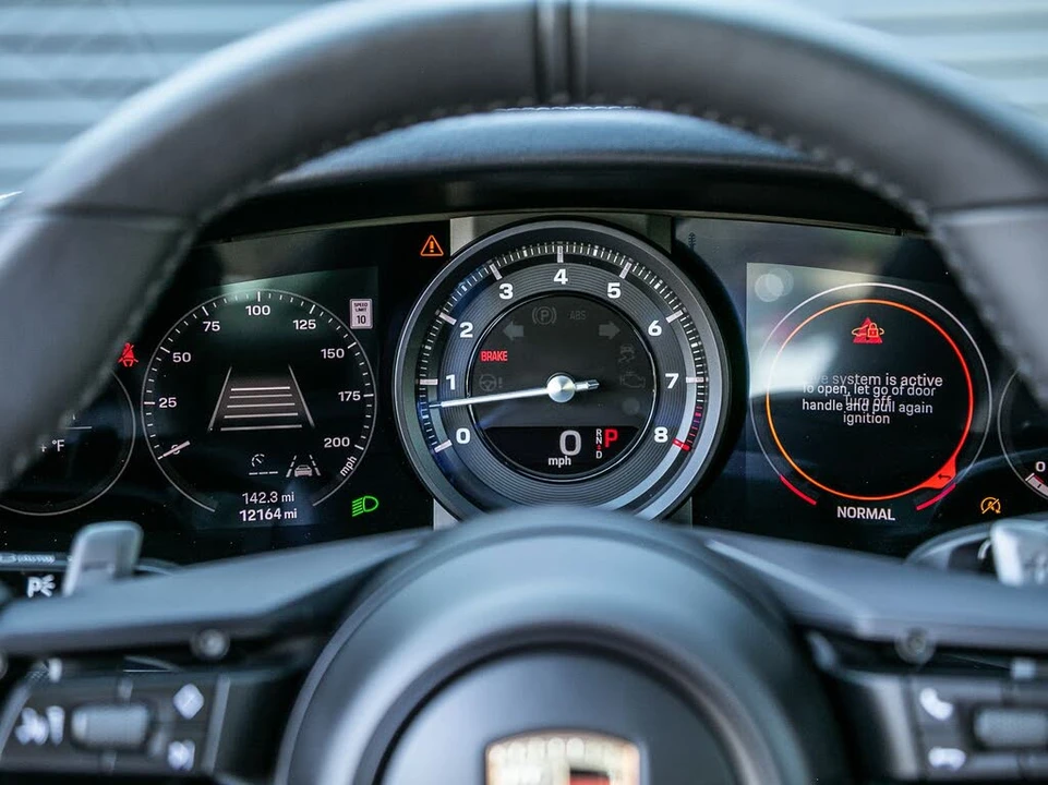 2024 Porsche 992 Carrera S - Image 16 of 28