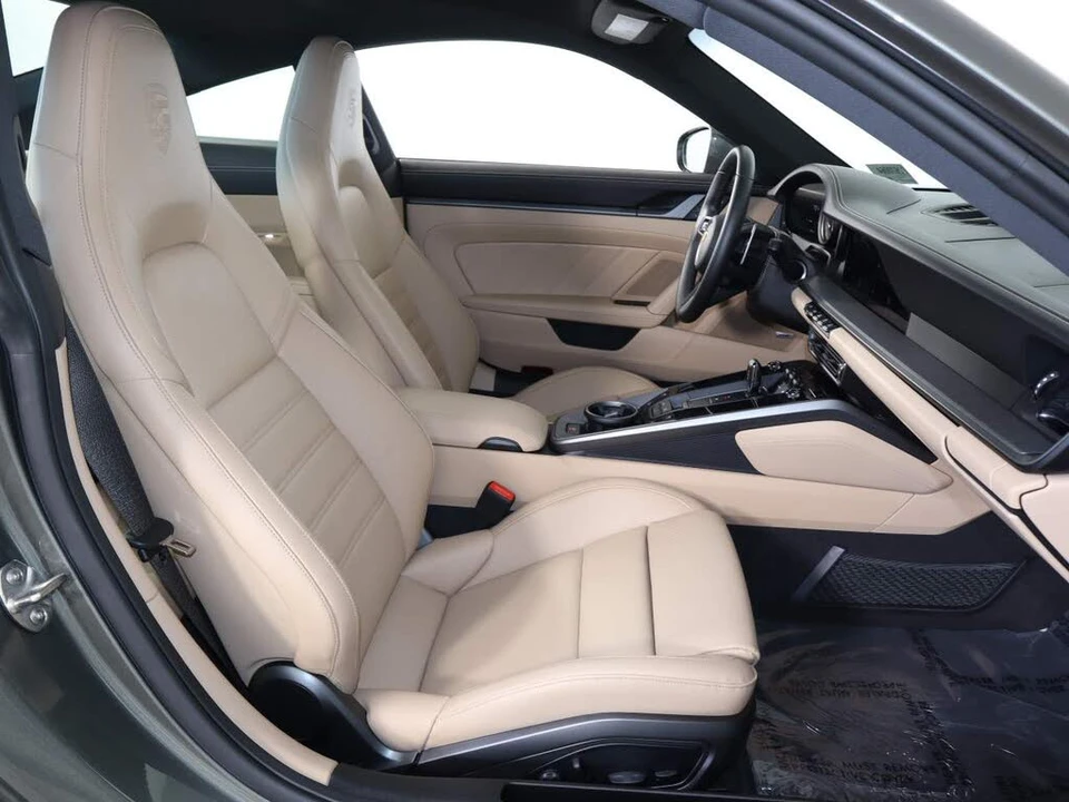 2024 Porsche 992 Carrera S - Image 20 of 27