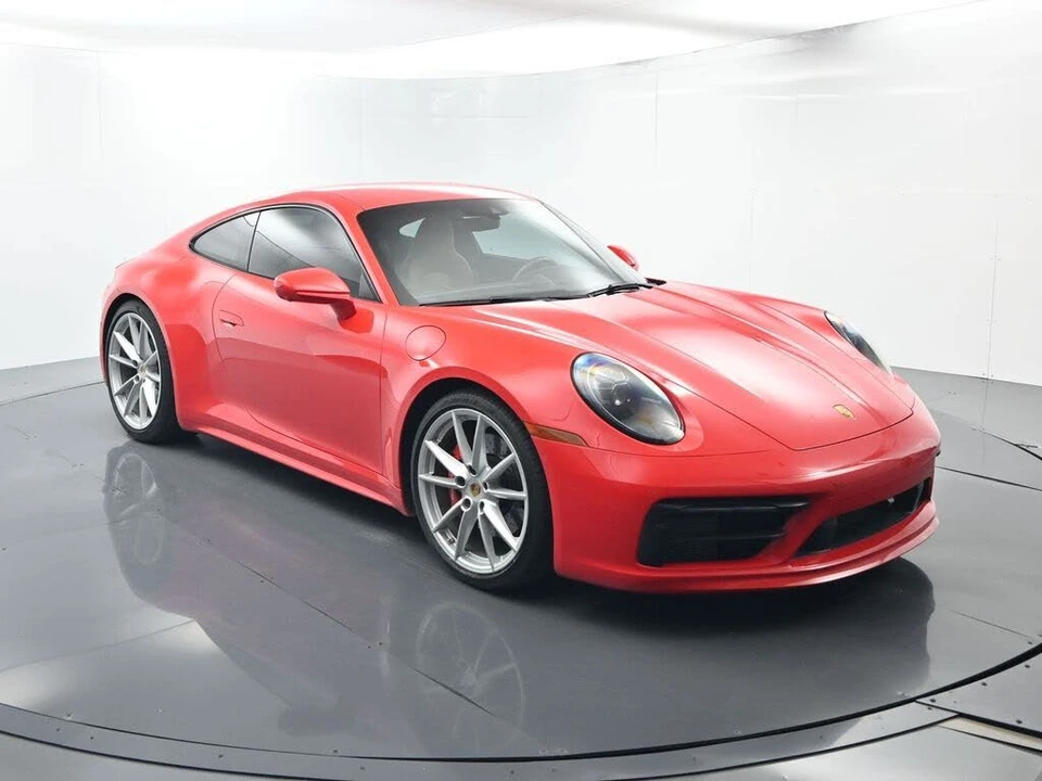 2024 Porsche 992 Carrera S - Image 17 of 31