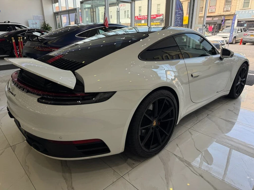 2024 Porsche 992 Carrera S - Image 7 of 29