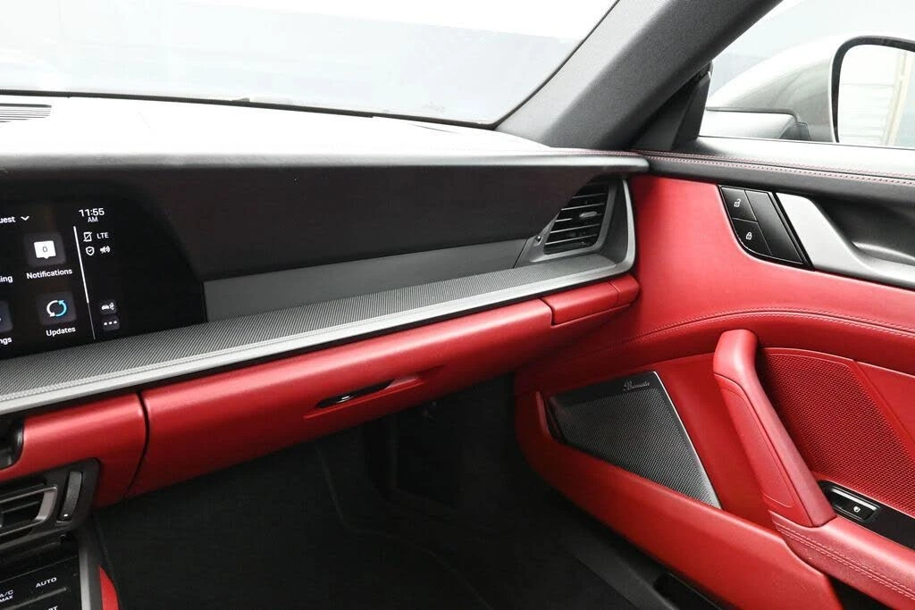 2024 Porsche 992 Carrera S - Image 22 of 31