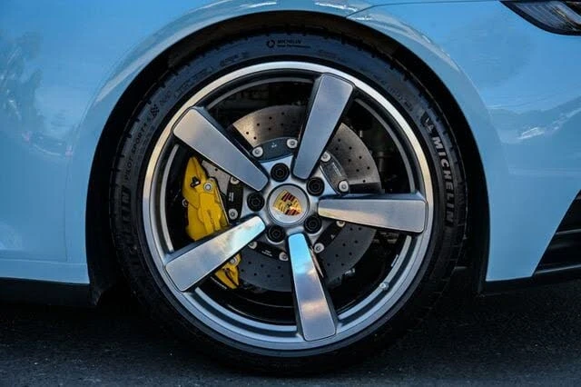 2024 Porsche 992 Carrera S - Image 18 of 31