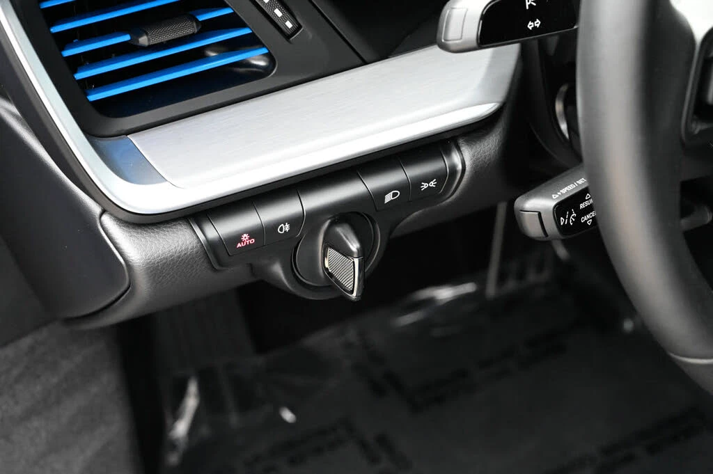 2024 Porsche 992 Carrera S - Image 21 of 31
