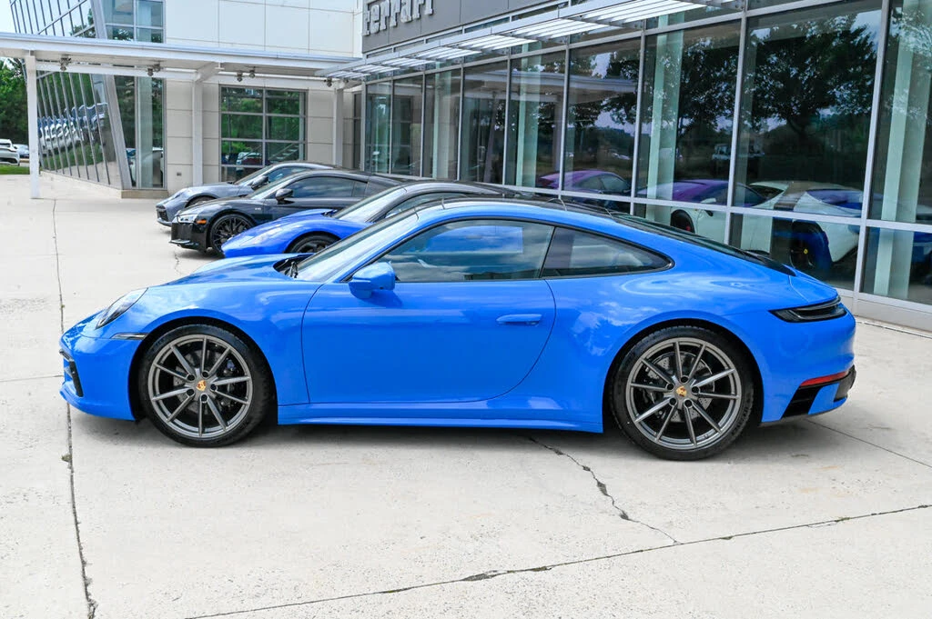2024 Porsche 992 Carrera S - Image 8 of 31