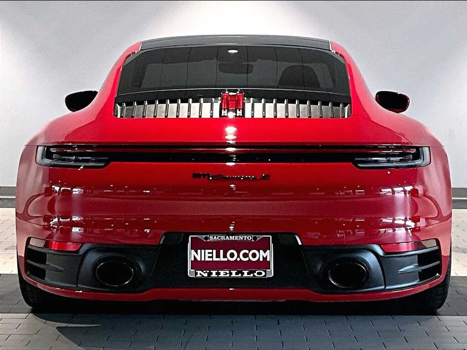 2024 Porsche 992 Carrera S - Image 7 of 31