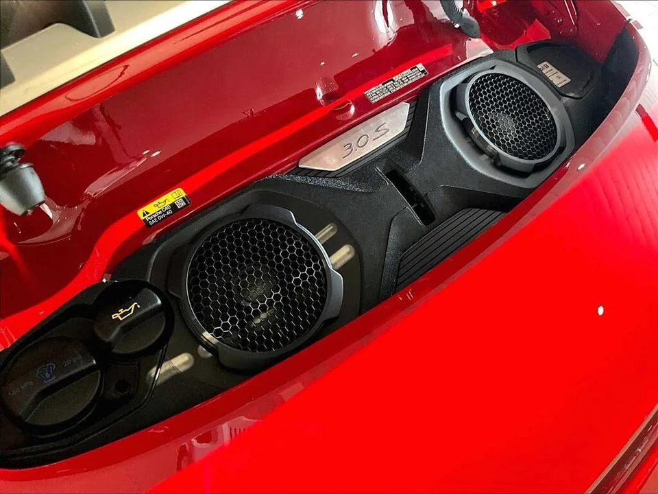2024 Porsche 992 Carrera S - Image 22 of 31