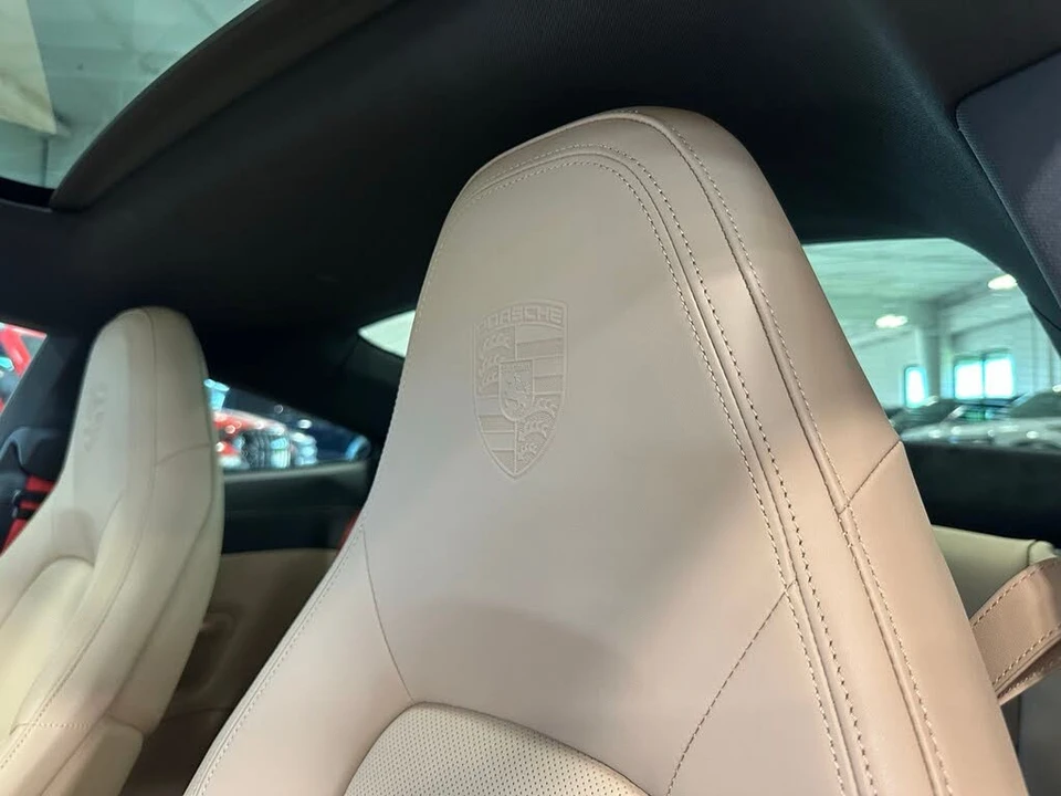 2024 Porsche 992 Carrera S - Image 15 of 31