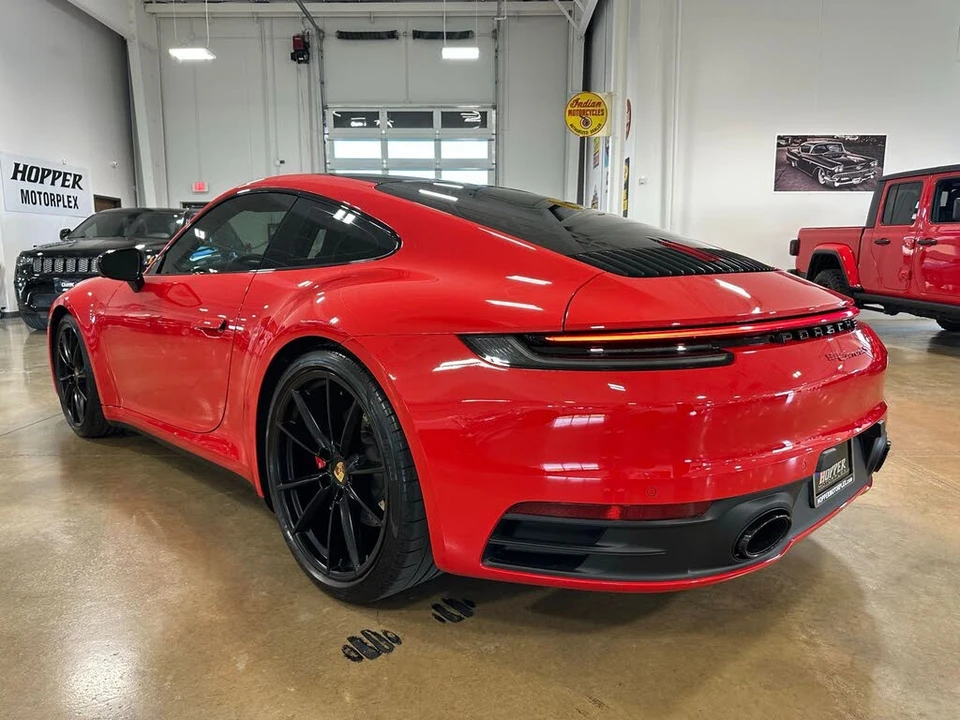 2024 Porsche 992 Carrera S - Image 5 of 31