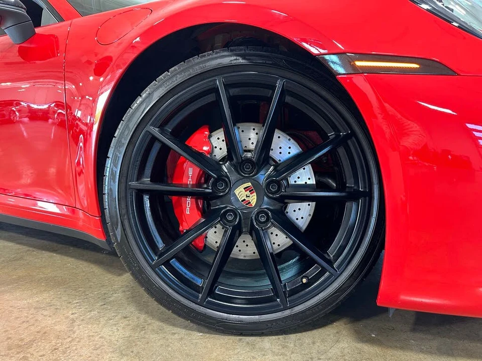 2024 Porsche 992 Carrera S - Image 9 of 31