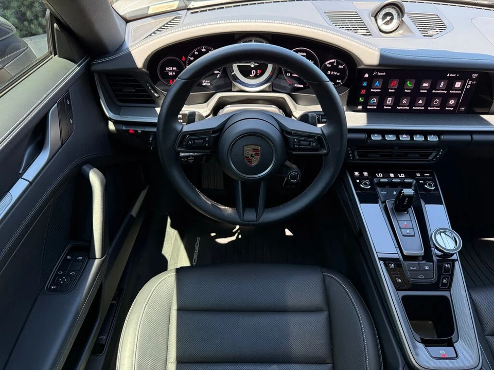 2024 Porsche 992 Carrera S - Image 14 of 31