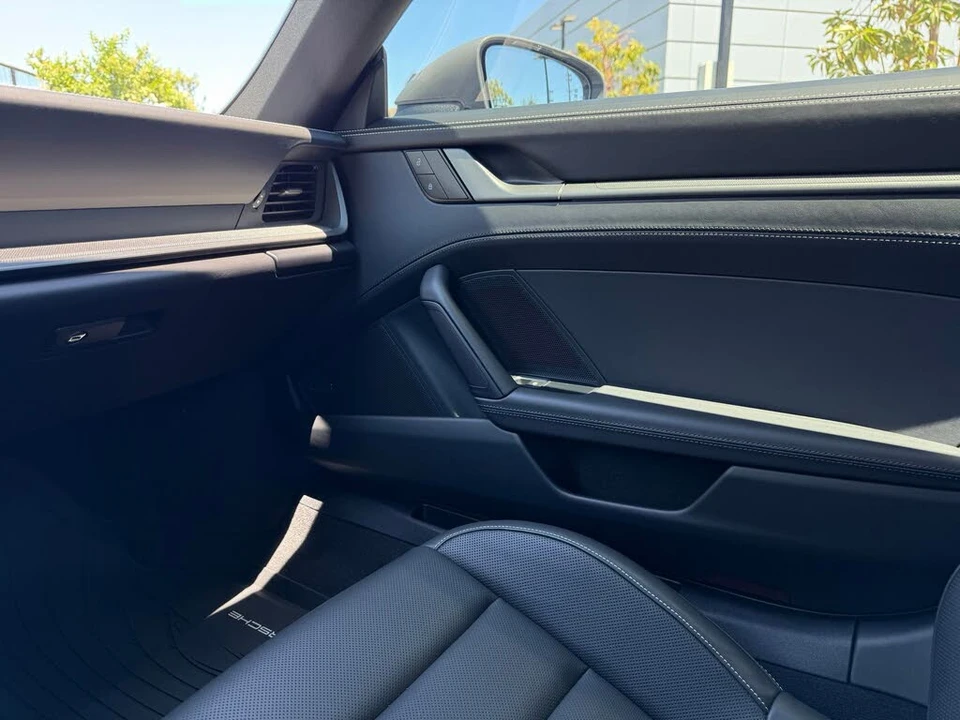 2024 Porsche 992 Carrera S - Image 27 of 31