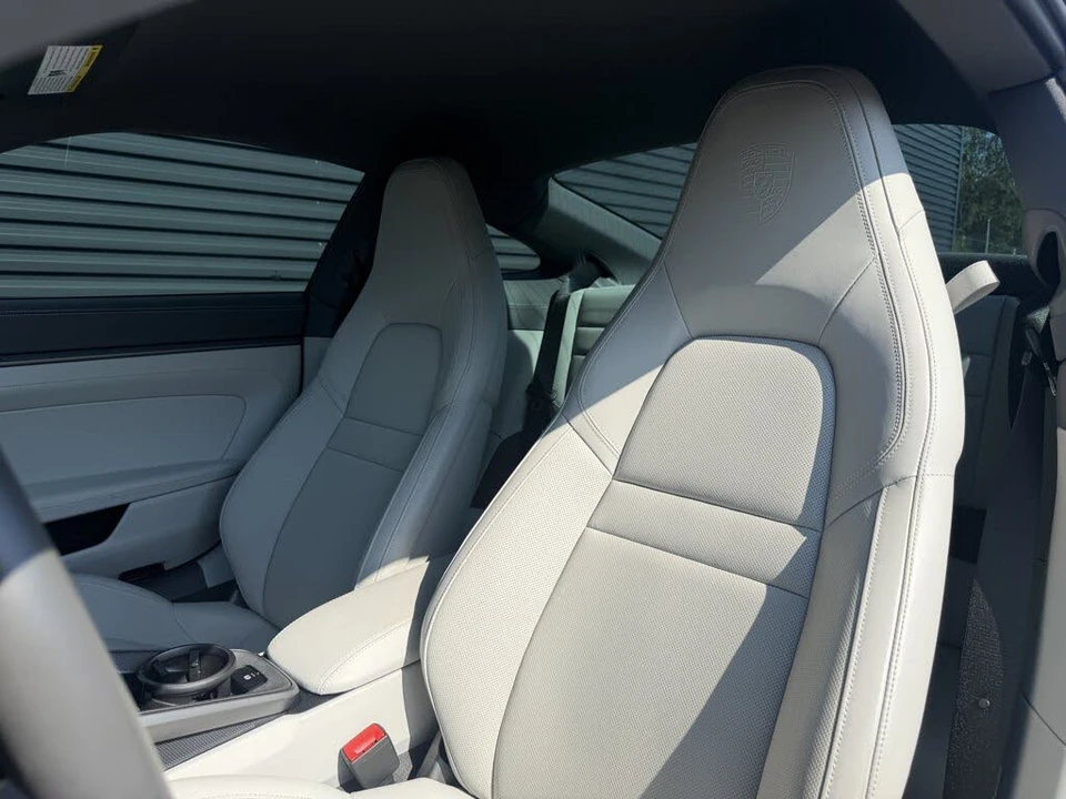 2024 Porsche 992 Carrera S - Image 5 of 31