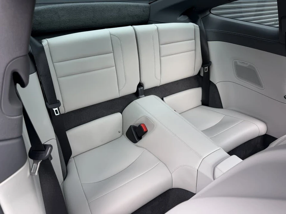 2024 Porsche 992 Carrera S - Image 19 of 31