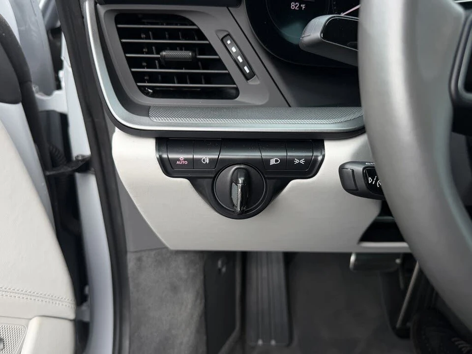 2024 Porsche 992 Carrera S - Image 29 of 31