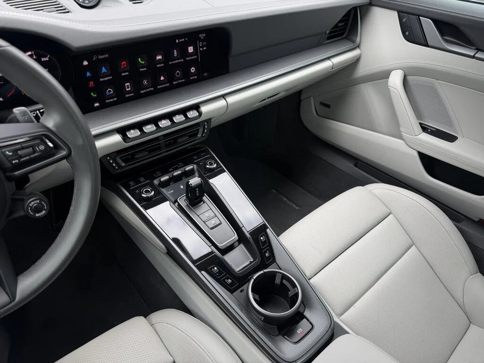 2024 Porsche 992 Carrera S - Image 27 of 31