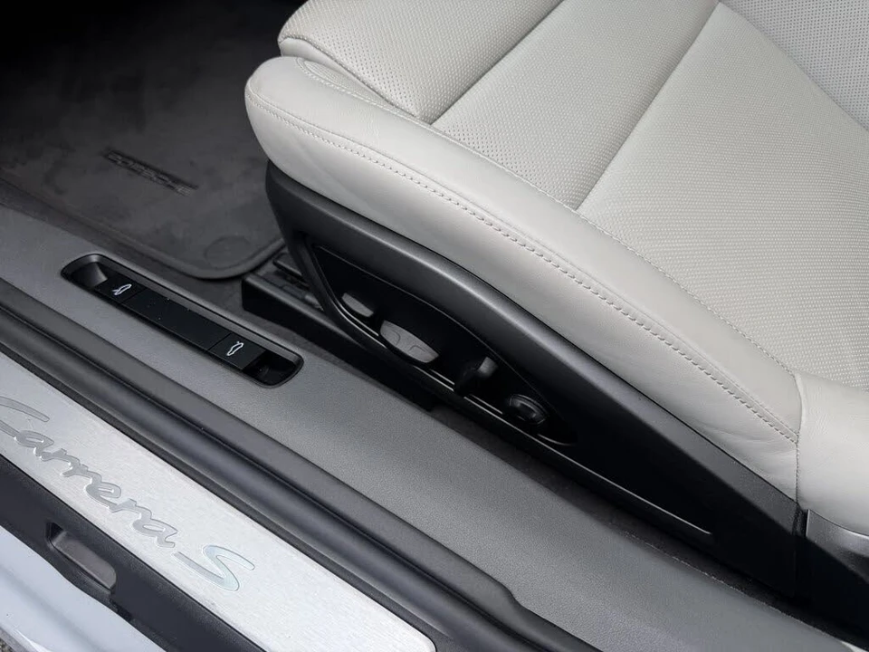 2024 Porsche 992 Carrera S - Image 15 of 31