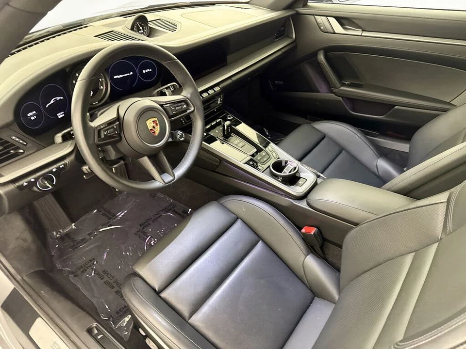 2024 Porsche 992 Carrera - Image 9 of 26