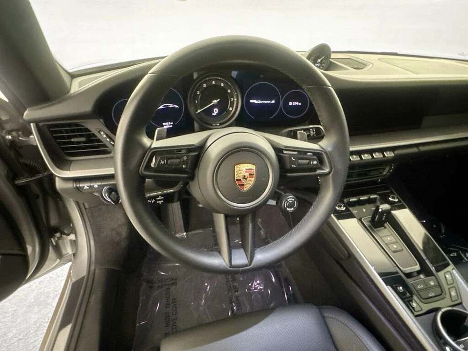 2024 Porsche 992 Carrera - Image 11 of 26