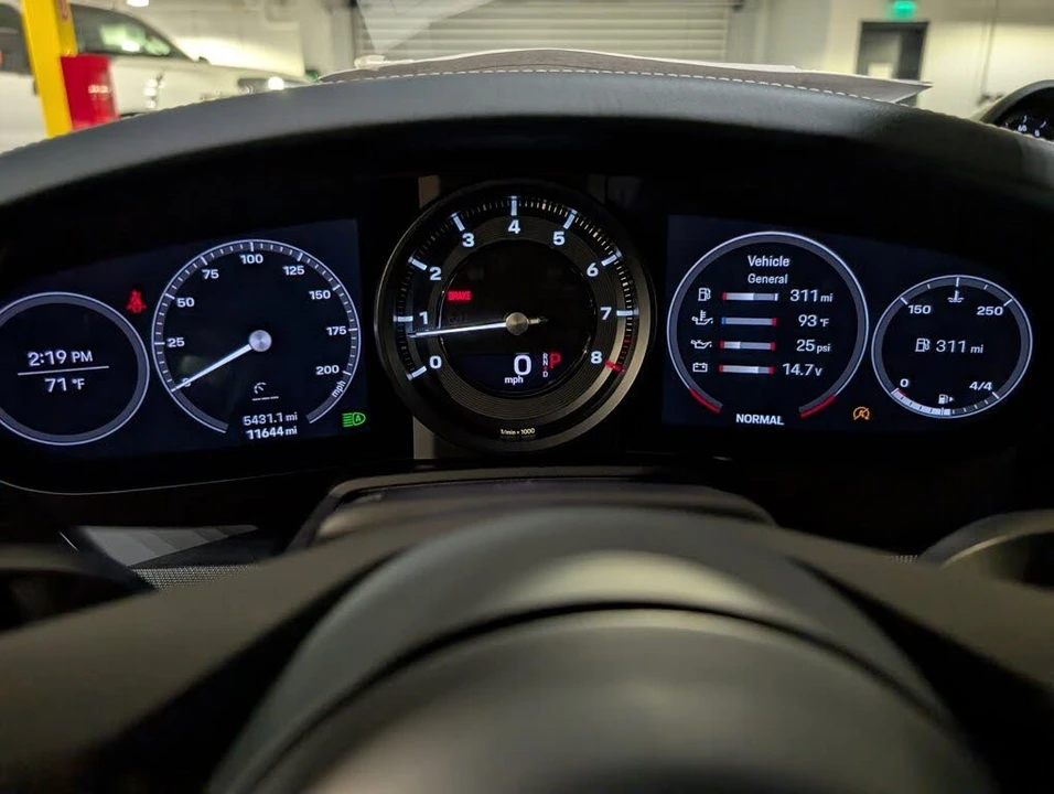 2024 Porsche 992 Carrera S - Image 24 of 31