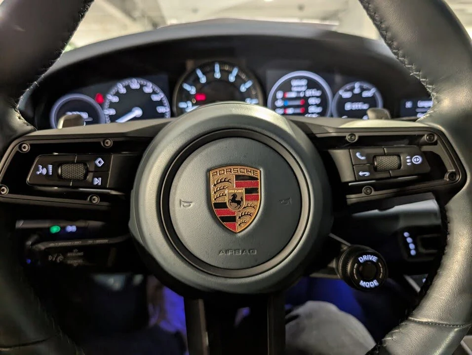 2024 Porsche 992 Carrera S - Image 20 of 31