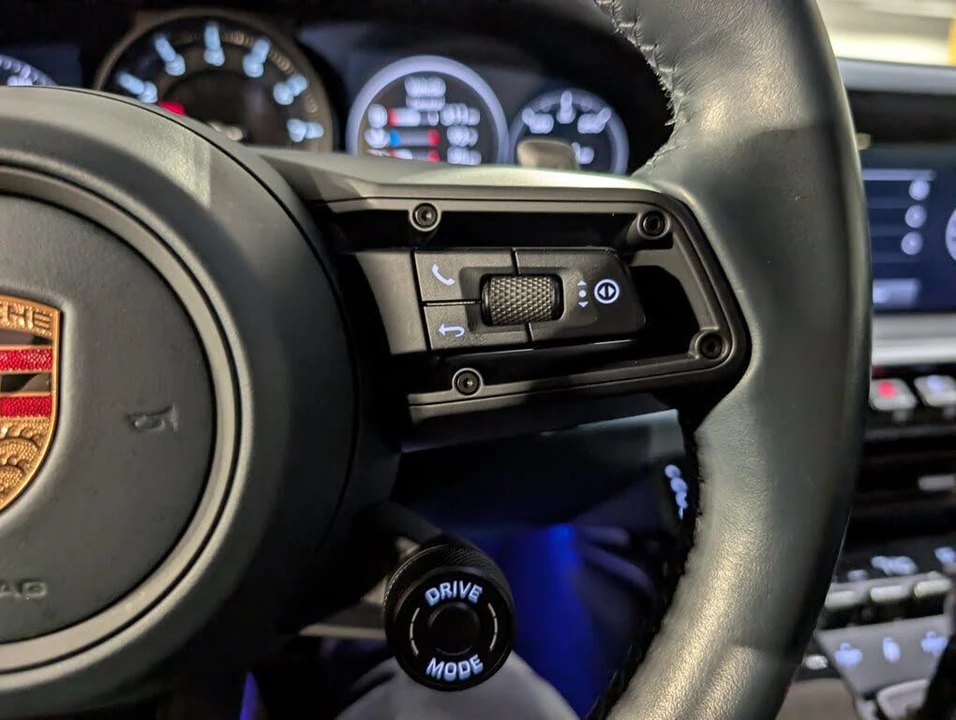 2024 Porsche 992 Carrera S - Image 22 of 31