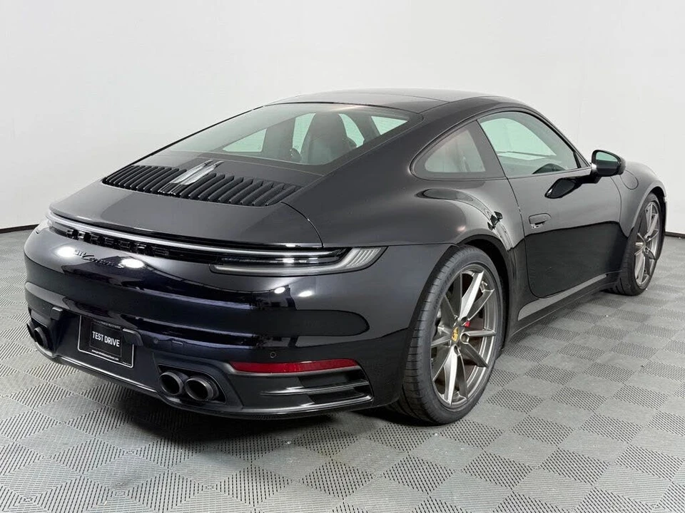 2024 Porsche 992 Carrera S - Image 7 of 28