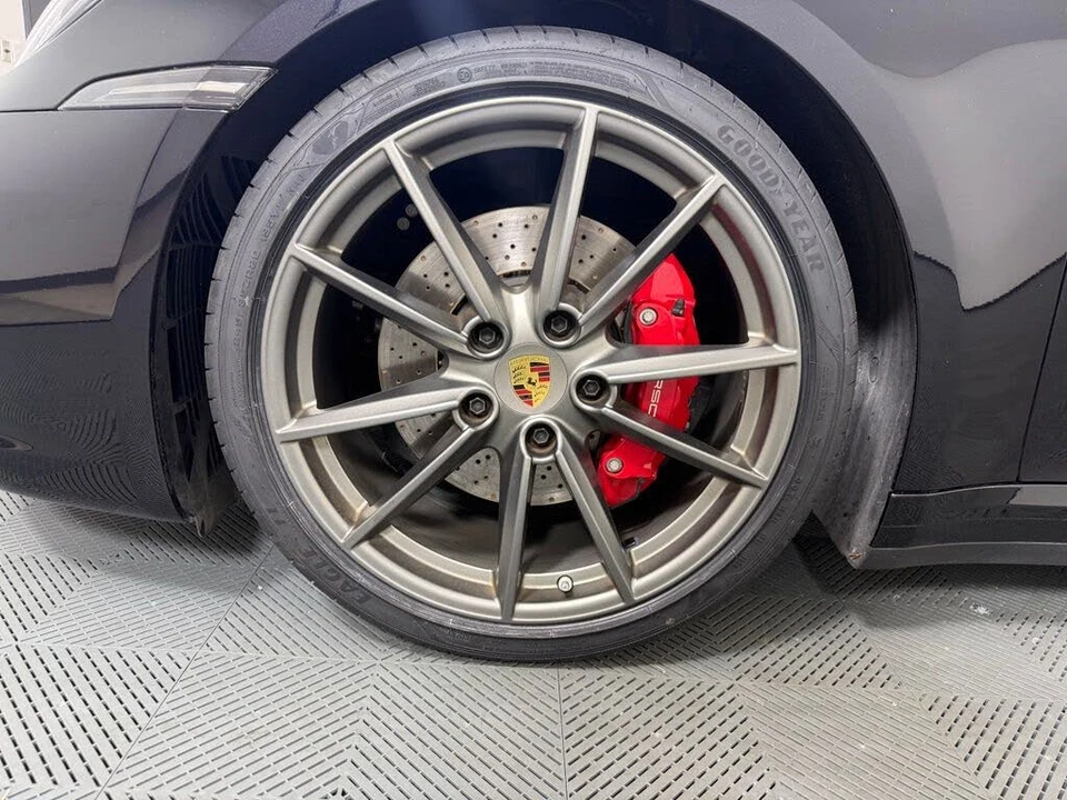 2024 Porsche 992 Carrera S - Image 11 of 28