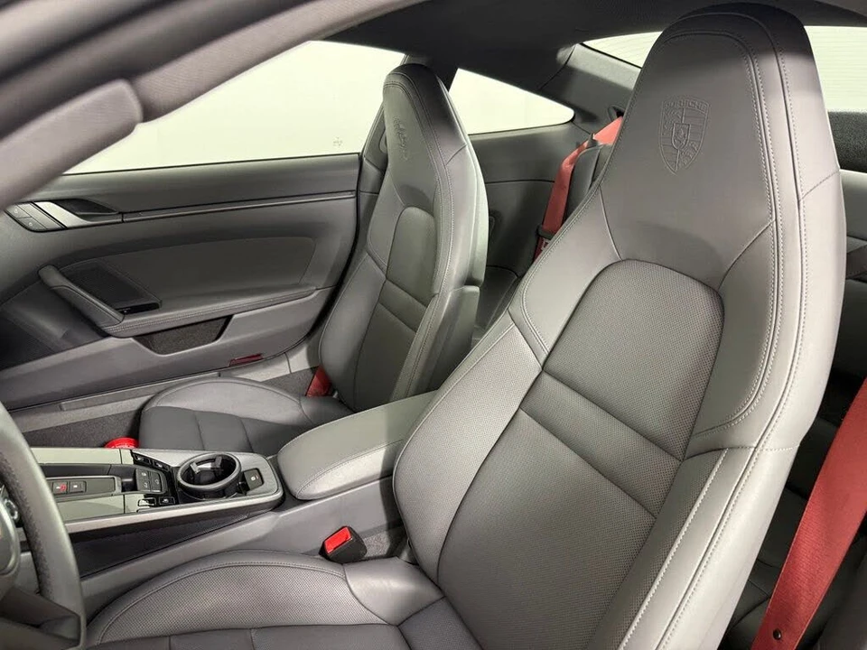 2024 Porsche 992 Carrera S - Image 5 of 28
