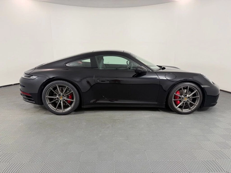2024 Porsche 992 Carrera S - Image 8 of 28
