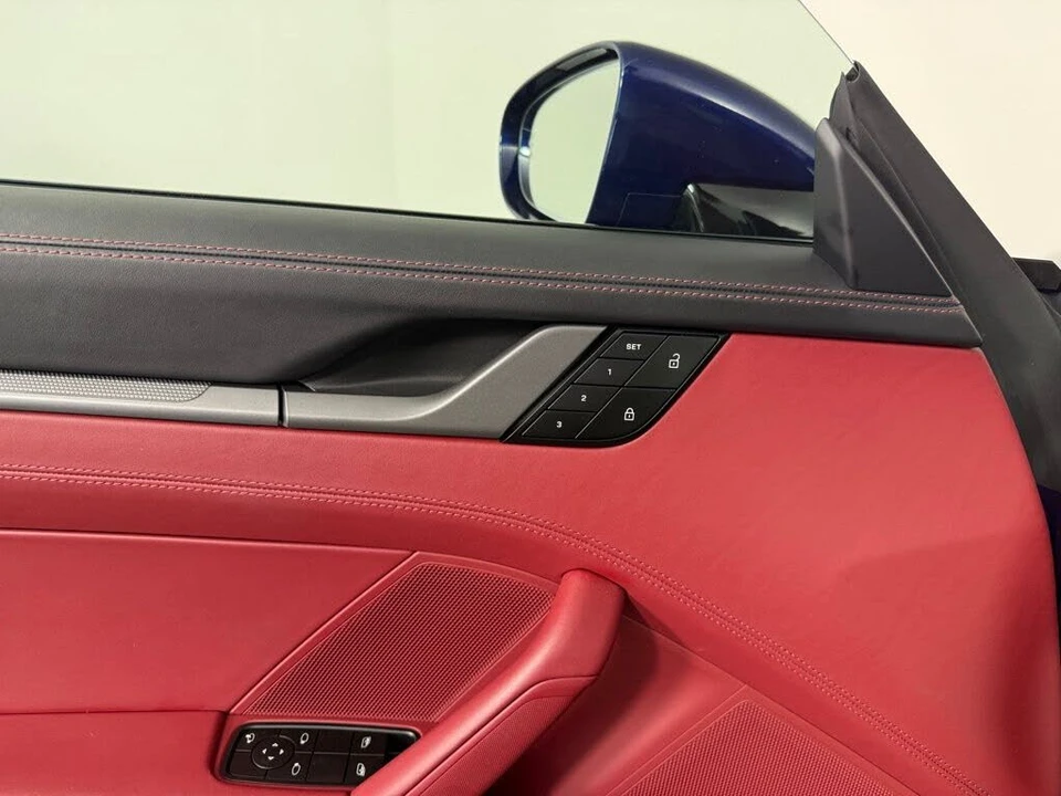2024 Porsche 992 Carrera S - Image 19 of 27