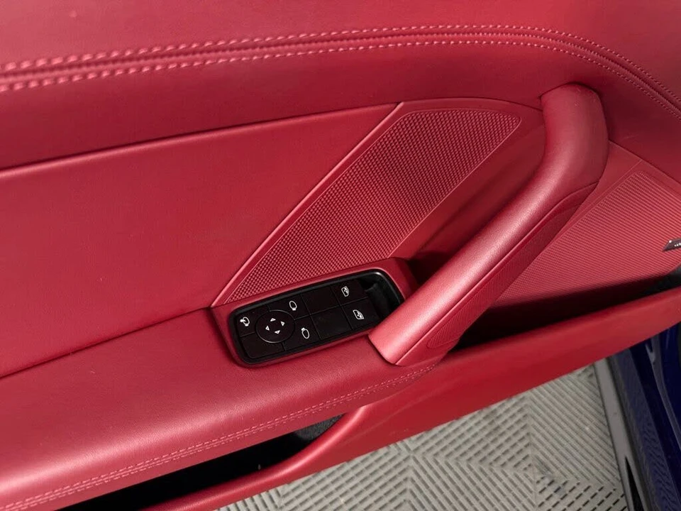 2024 Porsche 992 Carrera S - Image 20 of 27