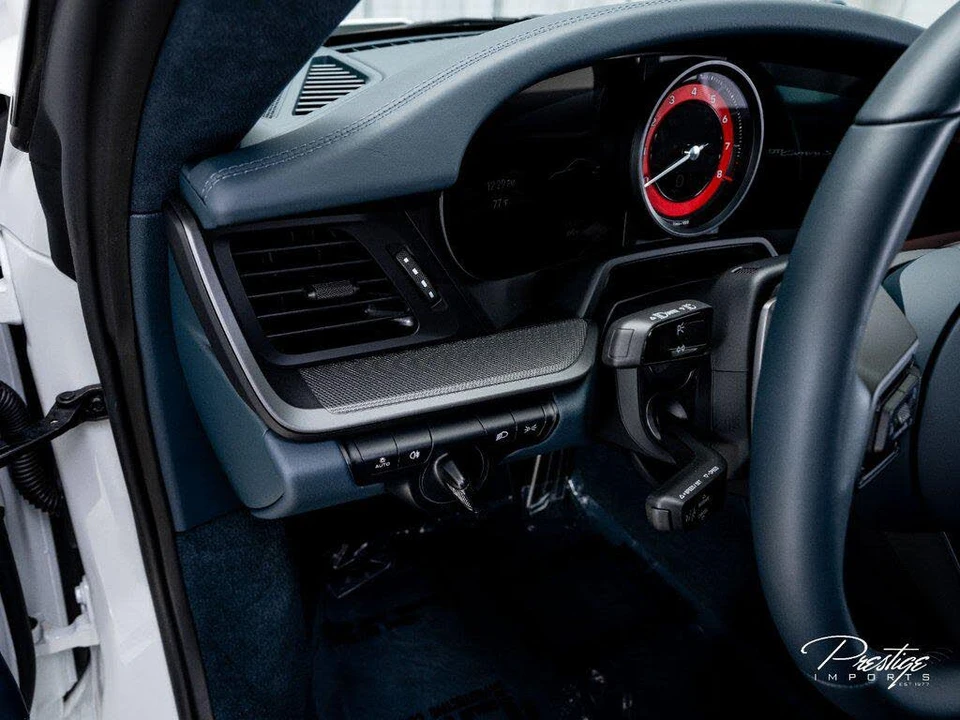 2024 Porsche 992 Carrera S - Image 25 of 31
