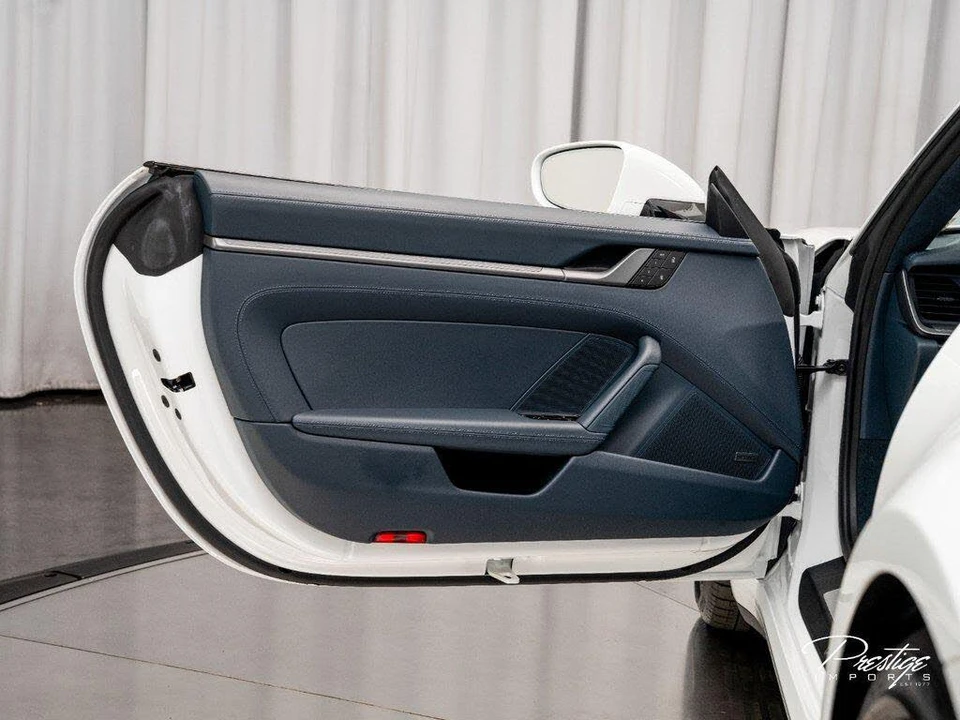 2024 Porsche 992 Carrera S - Image 18 of 31