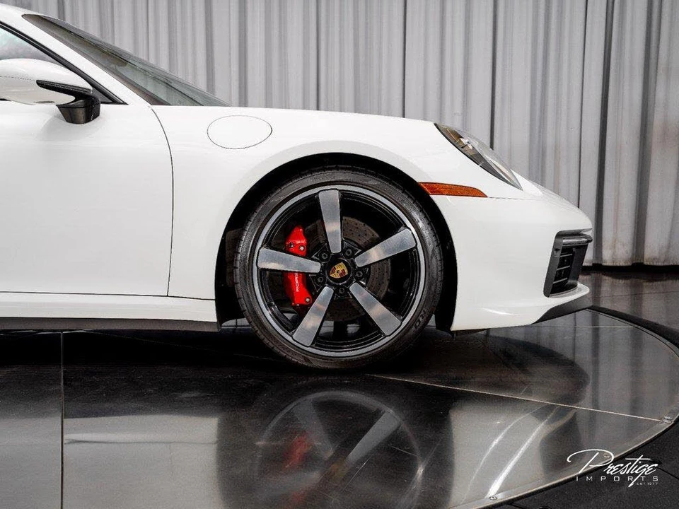 2024 Porsche 992 Carrera S - Image 16 of 31