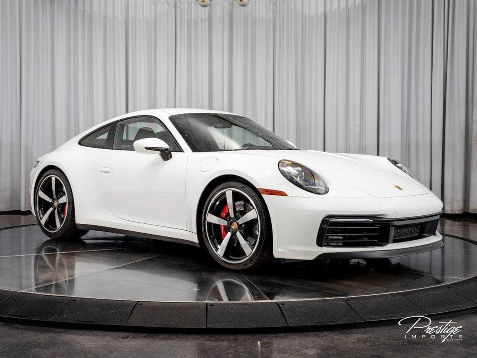 2024 Porsche 992 Carrera S - Image 17 of 31
