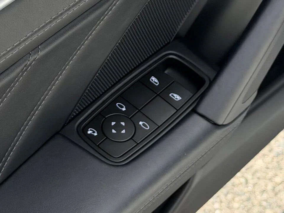 2024 Porsche 992 Carrera S - Image 17 of 31