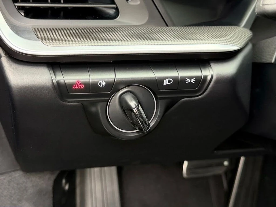 2024 Porsche 992 Carrera S - Image 27 of 31