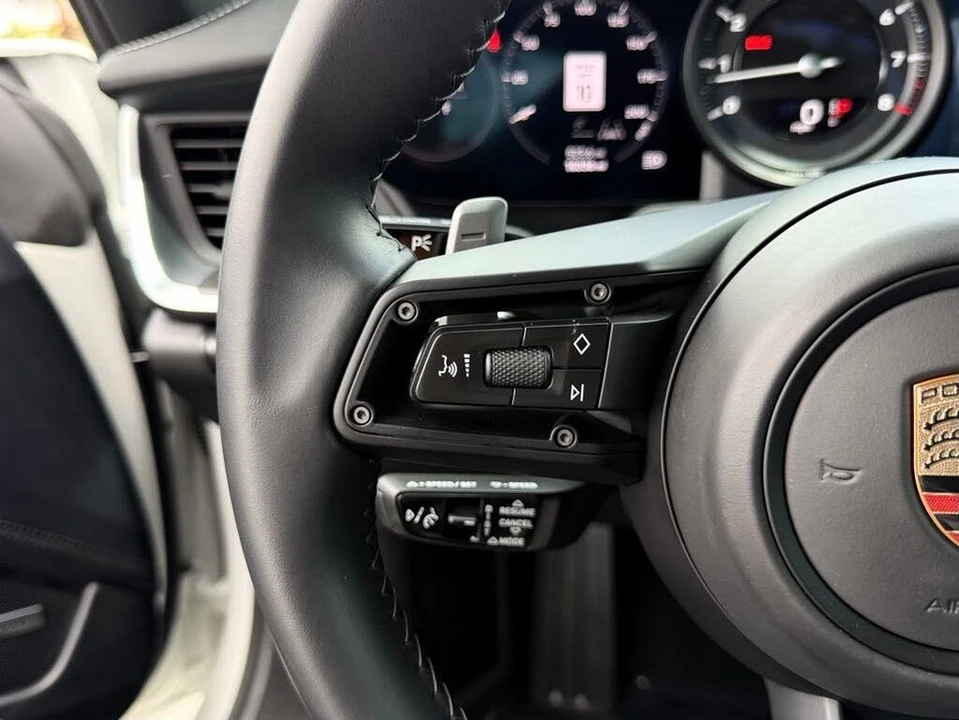 2024 Porsche 992 Carrera S - Image 25 of 31