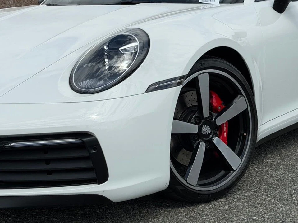 2024 Porsche 992 Carrera S - Image 4 of 31