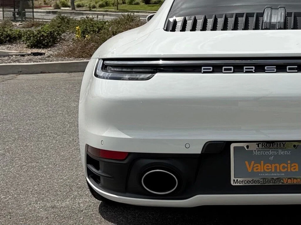 2024 Porsche 992 Carrera S - Image 11 of 31