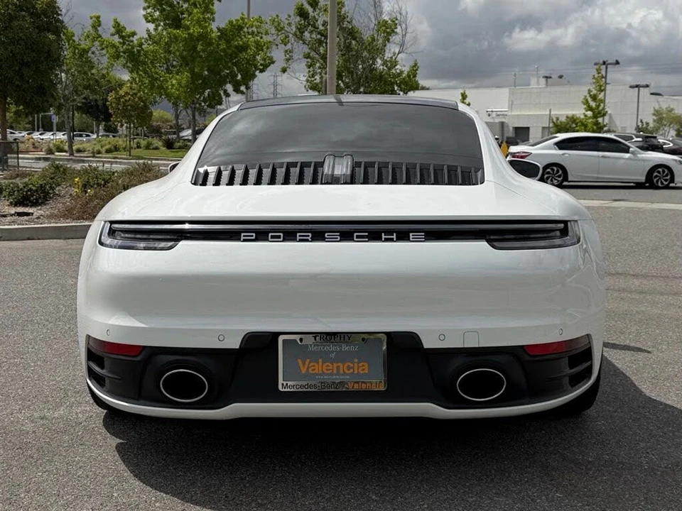 2024 Porsche 992 Carrera S - Image 9 of 31