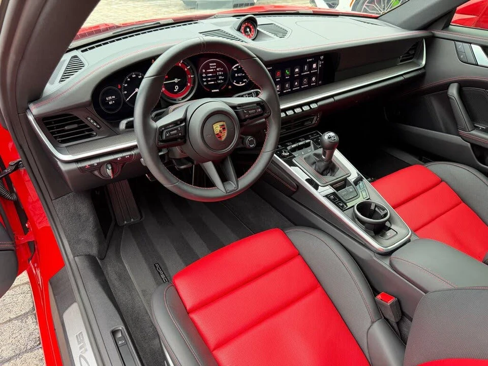 2024 Porsche 992 Carrera S - Image 24 of 31